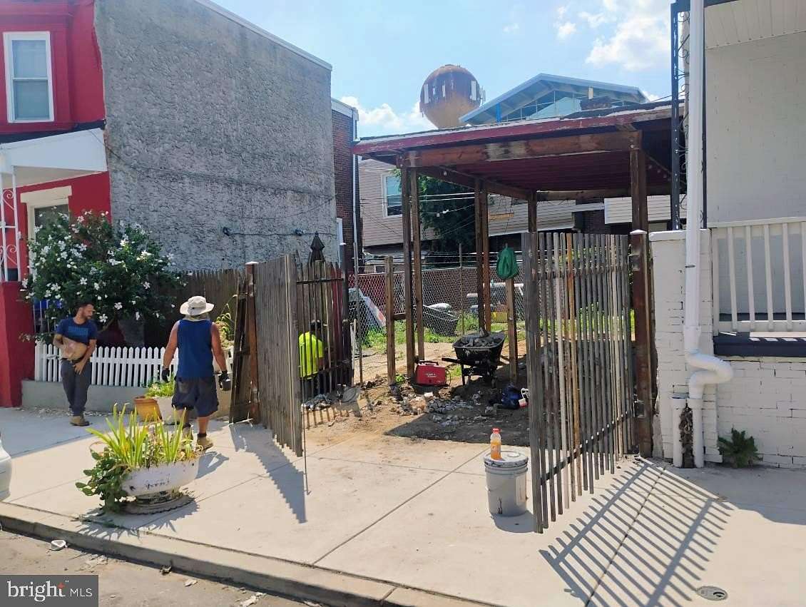 0.02 Acres of Land for Sale in Philadelphia, Pennsylvania