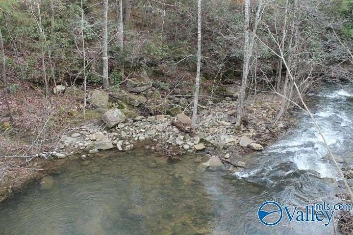 10 Acres of Land for Sale in Fort Payne, Alabama