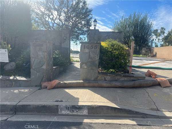 0.28 Acres of Land for Sale in Pacific Palisades, California