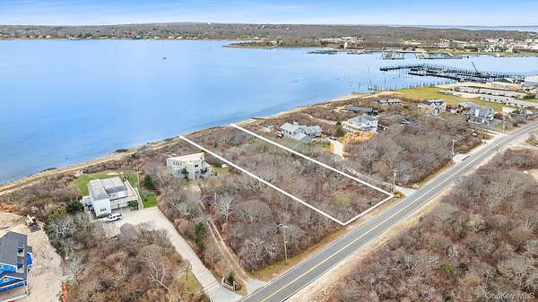 1.1 Acres of Residential Land for Sale in Montauk, New York
