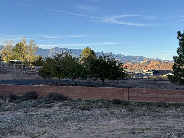 1 Acre of Residential Land for Sale in Hurricane, Utah