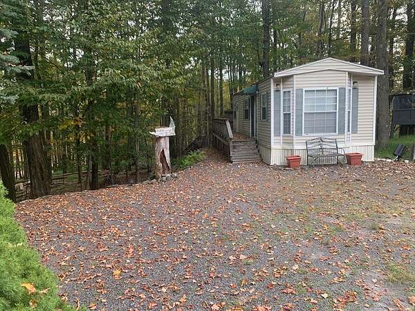 0.28 Acres of Residential Land for Sale in Gouldsboro, Pennsylvania