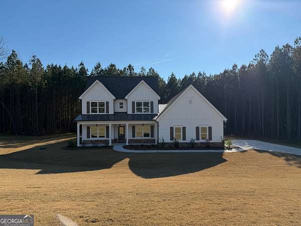 3 Acres of Residential Land with Home for Sale in Williamson, Georgia