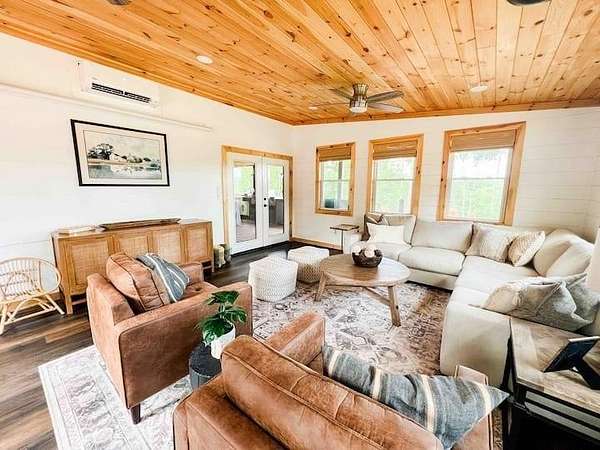 13 Acres of Land with Home for Lease in Talking Rock, Georgia