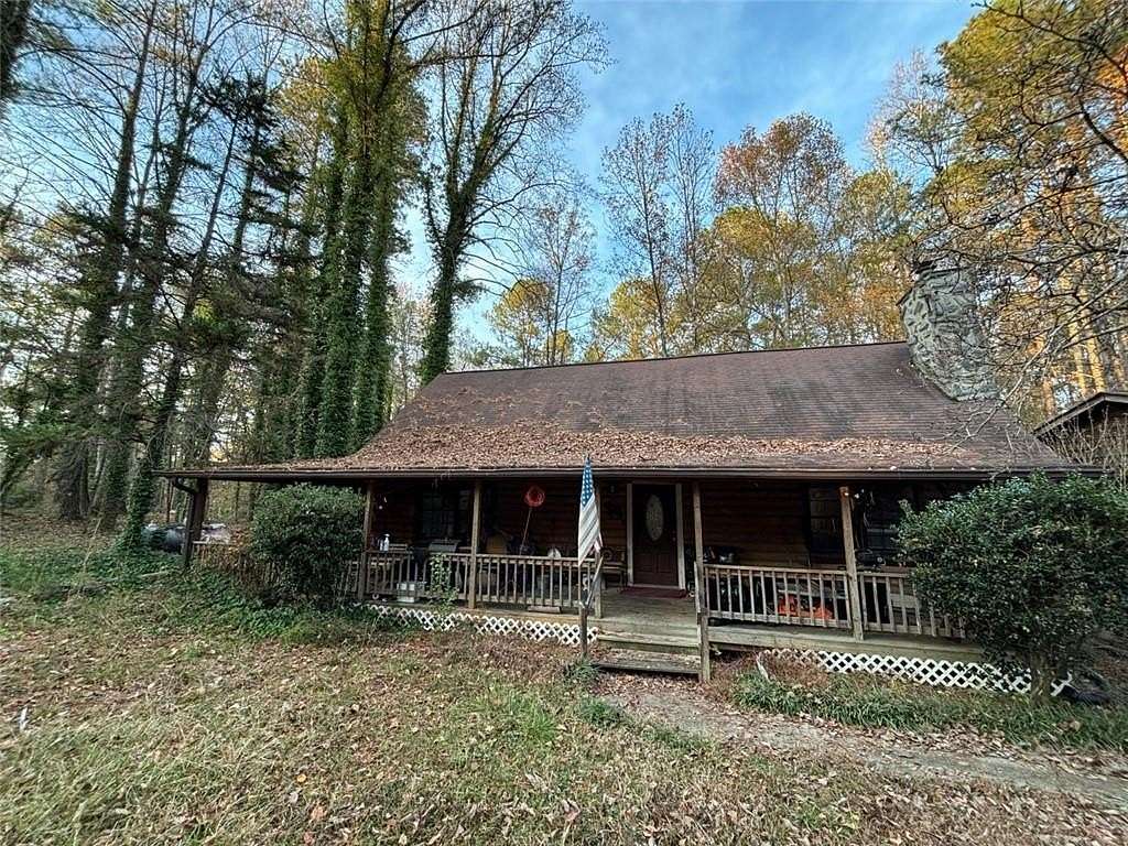 1 Acre of Residential Land with Home for Sale in Douglasville, Georgia