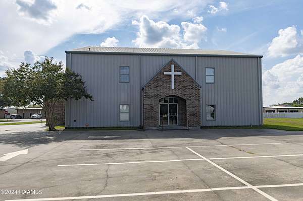 2 Acres of Improved Commercial Land for Lease in Lafayette, Louisiana