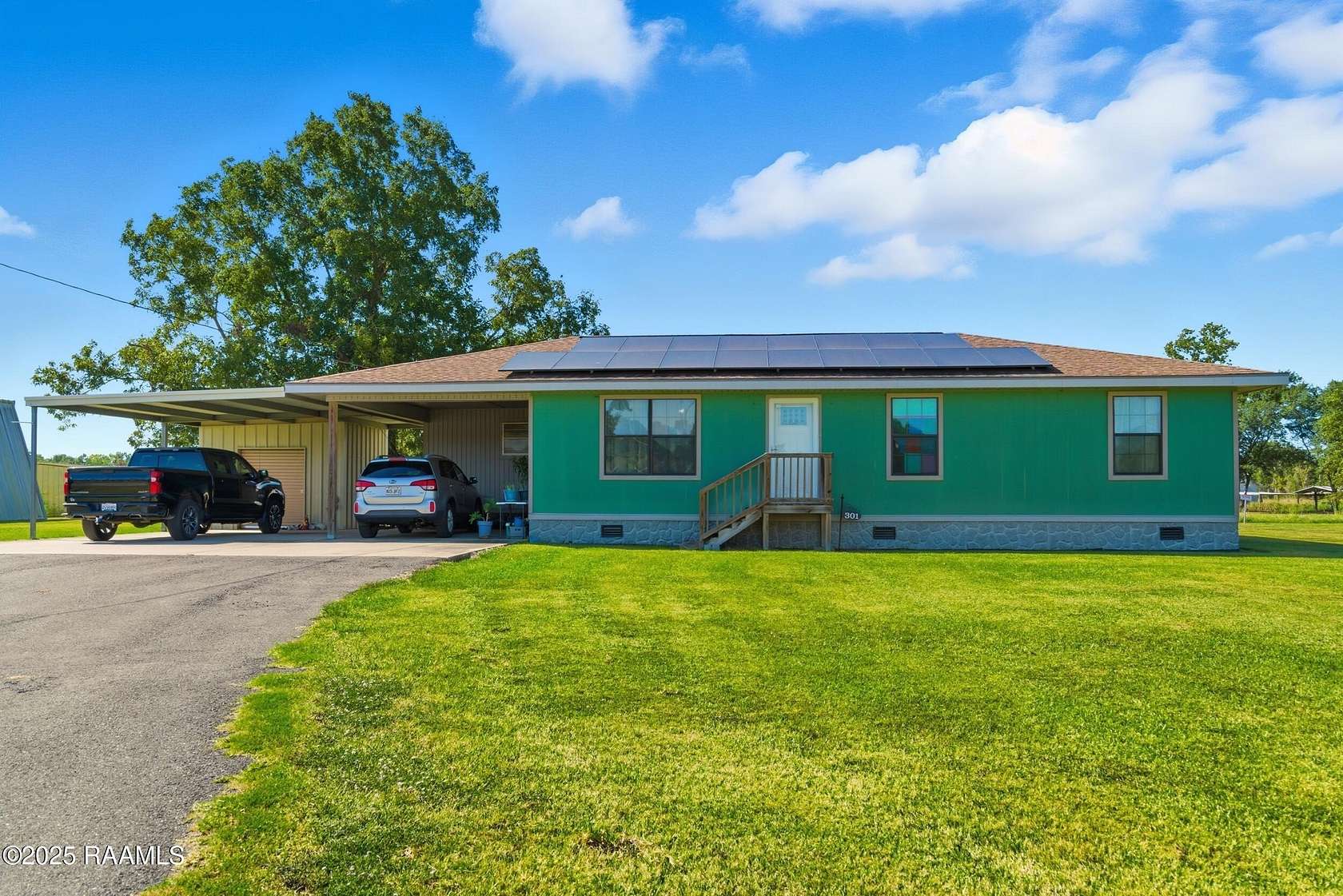 11.9 Acres of Land with Home for Sale in Lafayette, Louisiana