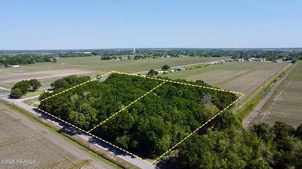 2.52 Acres of Residential Land for Sale in Jeanerette, Louisiana