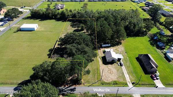 1.45 Acres of Residential Land for Sale in Carencro, Louisiana