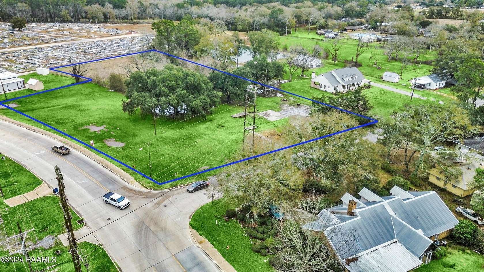 2.86 Acres of Mixed-Use Land for Lease in Jennings, Louisiana