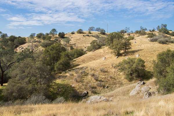 120 Acres of Recreational Land & Farm for Sale in Coarsegold, California