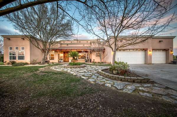 5.4 Acres of Residential Land with Home for Sale in Madera, California