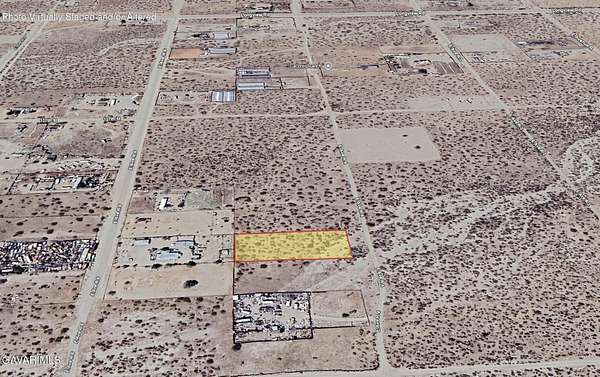 0.92 Acres of Land for Sale in Littlerock, California