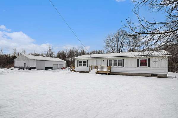 5 Acres of Residential Land with Home for Sale in Allegan, Michigan