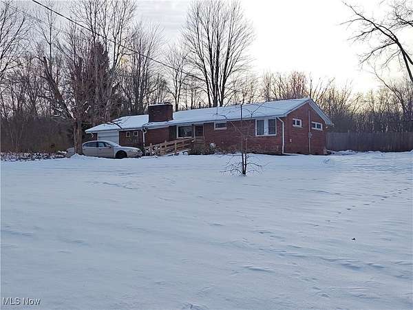 1.53 Acres of Residential Land with Home for Sale in Ashtabula, Ohio