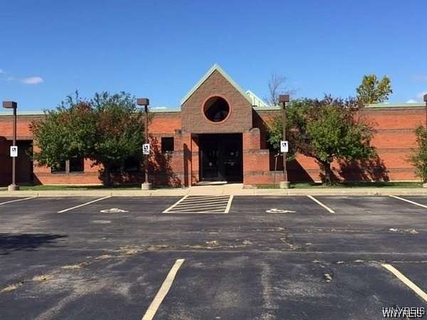 1.89 Acres of Improved Commercial Land for Sale in Grand Island, New York