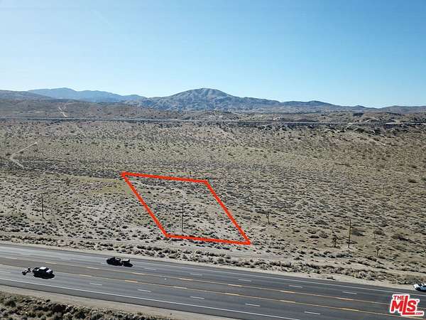 1.54 Acres of Land for Sale in Palmdale, California