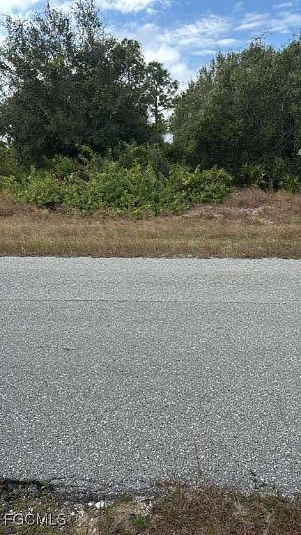 0.27 Acres of Residential Land for Sale in Lehigh Acres, Florida