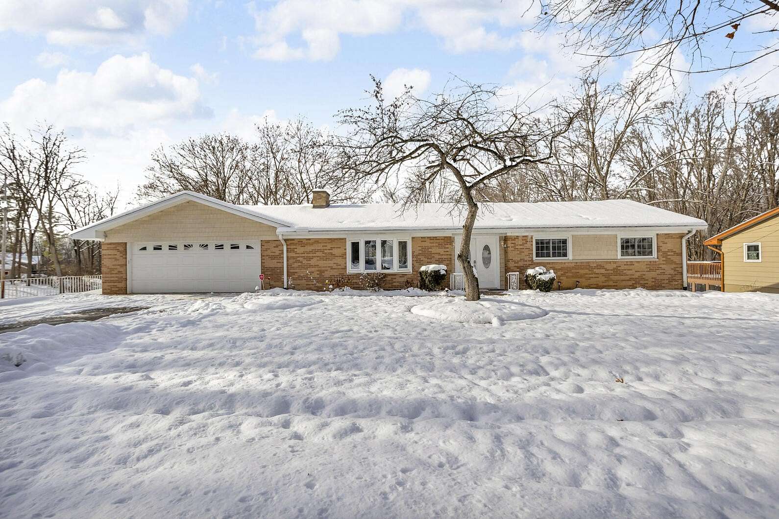 2.14 Acres of Residential Land with Home for Sale in Jackson, Michigan