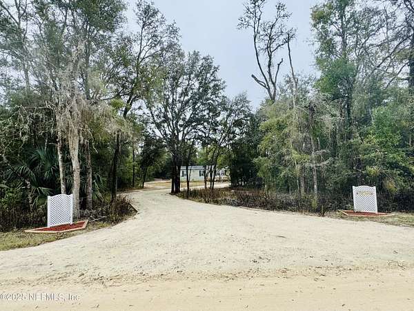 1.6 Acres of Residential Land with Home for Sale in Williston, Florida