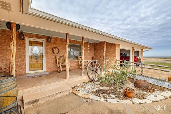 8 Acres of Residential Land with Home for Sale in Bronte, Texas