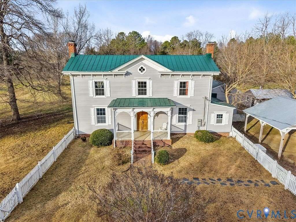 3.8 Acres of Residential Land with Home for Sale in Crewe, Virginia