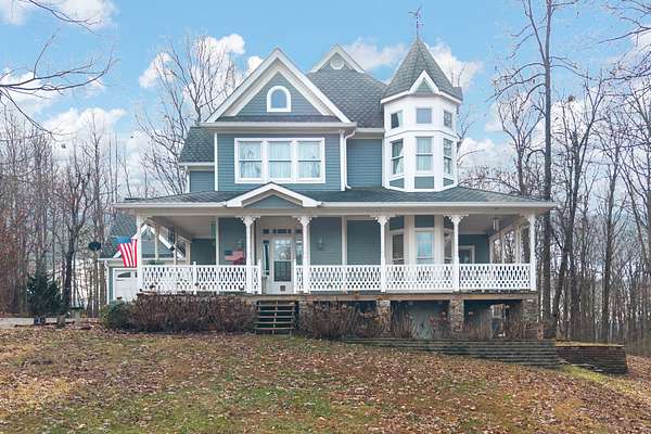 5.1 Acres of Residential Land with Home for Sale in Monterey, Tennessee