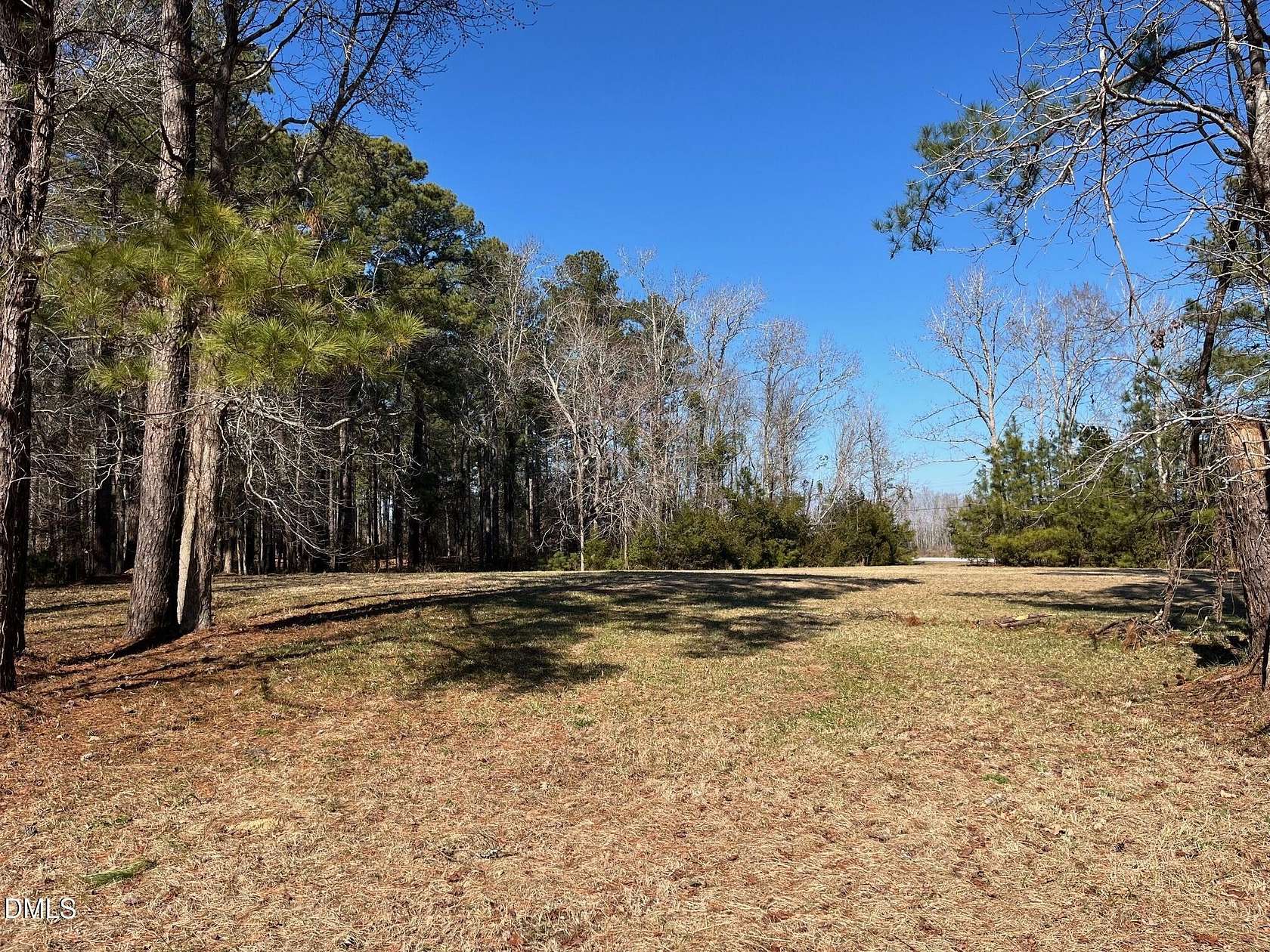 0.91 Acres of Residential Land for Sale in Oriental, North Carolina