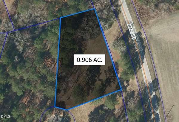 0.91 Acres of Residential Land for Sale in Oriental, North Carolina