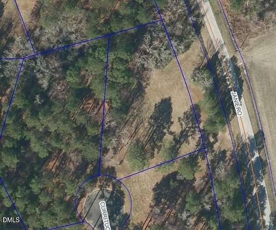 0.91 Acres of Residential Land for Sale in Oriental, North Carolina