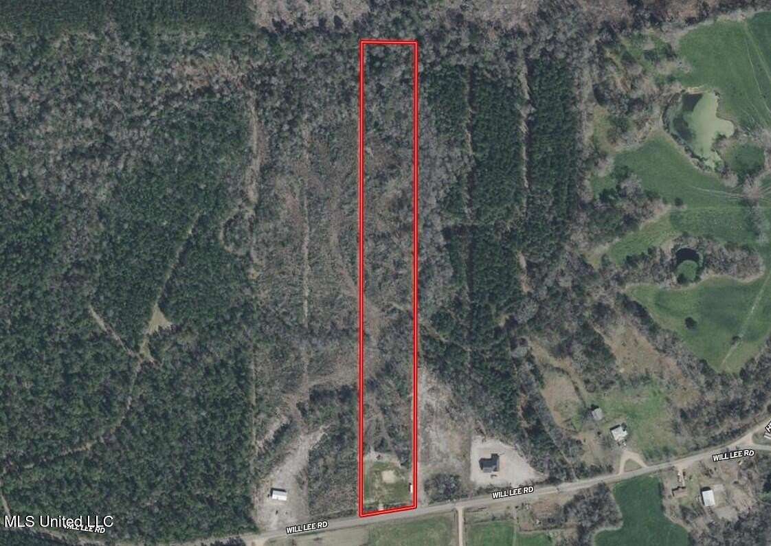 9.6 Acres of Residential Land for Sale in Lumberton, Mississippi