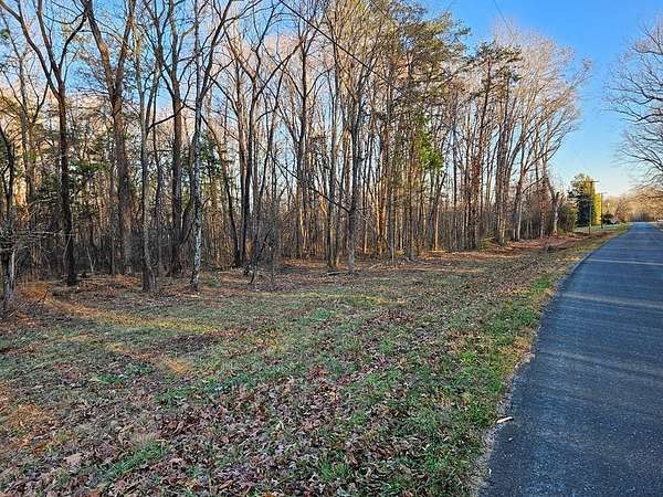 4.72 Acres of Residential Land for Sale in Dillwyn, Virginia