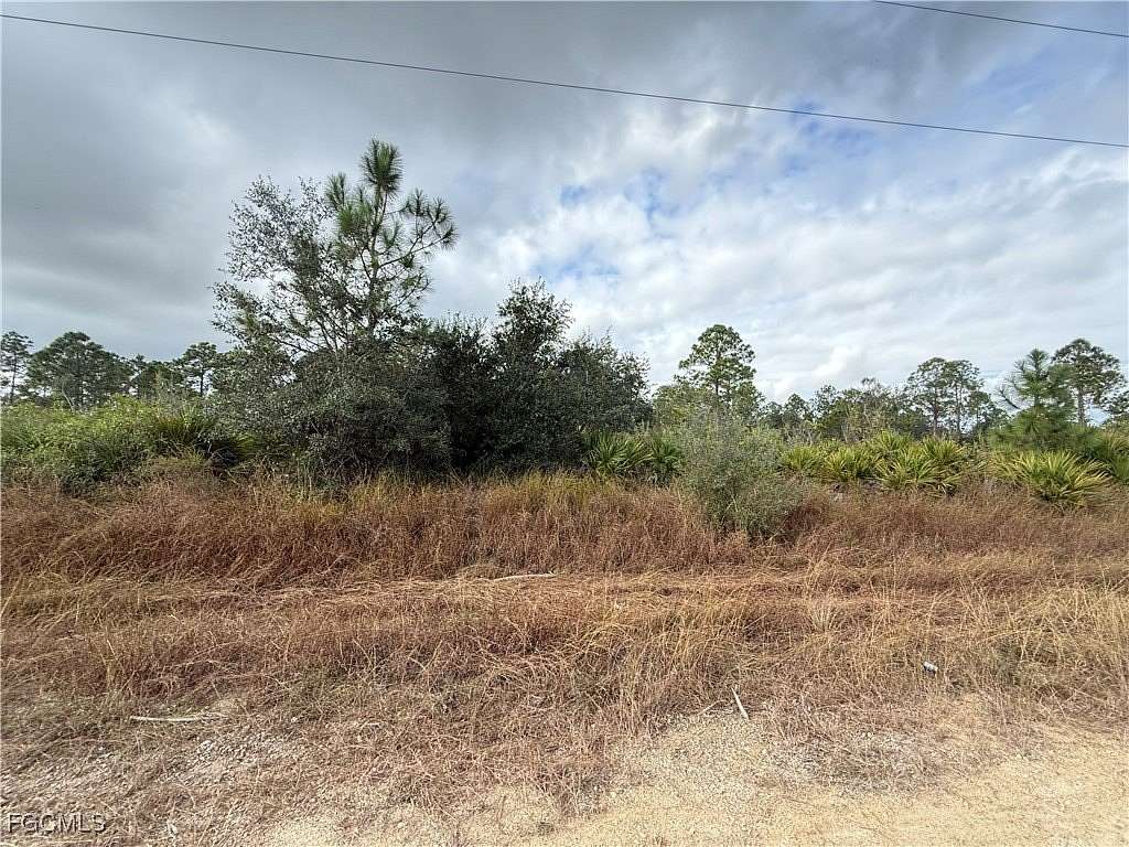 0.5 Acres of Land for Sale in Lehigh Acres, Florida