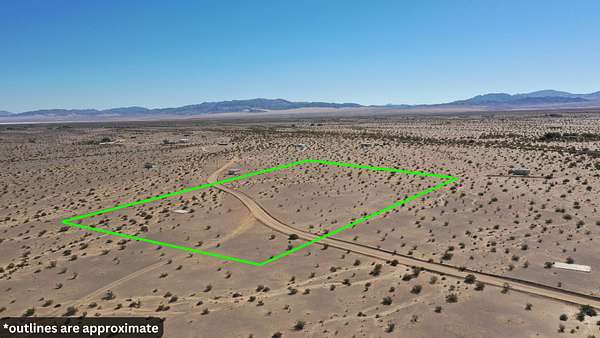 5 Acres of Residential Land for Sale in Twentynine Palms, California
