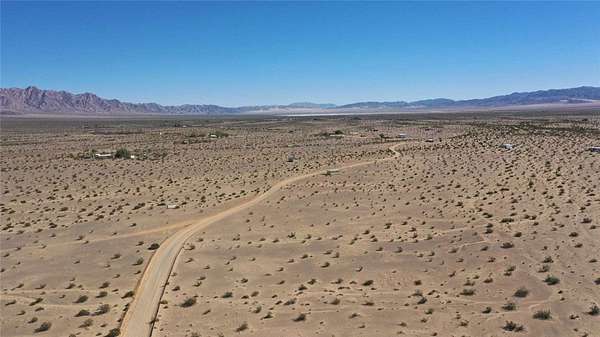 5 Acres of Residential Land for Sale in Twentynine Palms, California