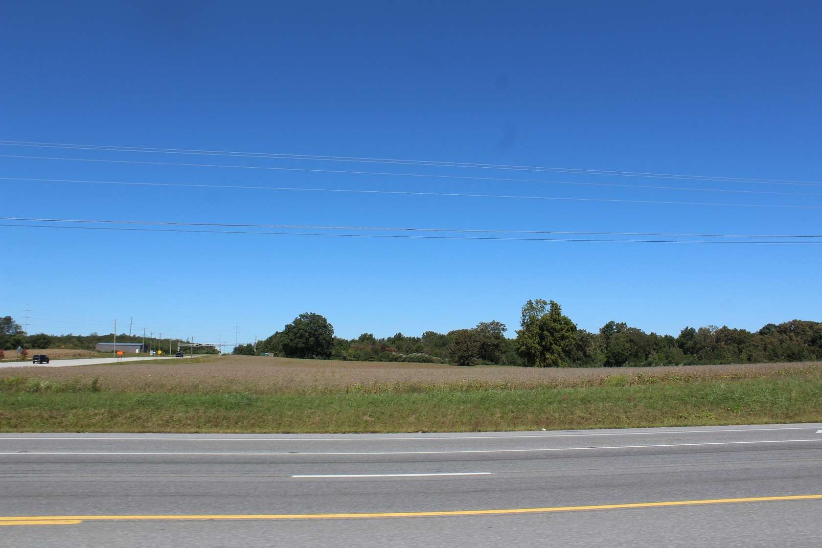 5 Acres of Commercial Land for Sale in Morrison, Tennessee