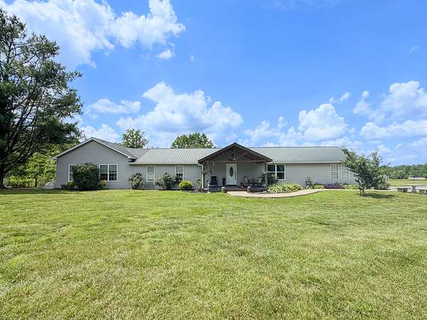 5 Acres of Land with Home for Sale in Lafayette, Tennessee