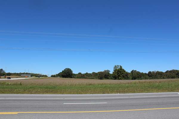 5 Acres of Commercial Land for Sale in Morrison, Tennessee