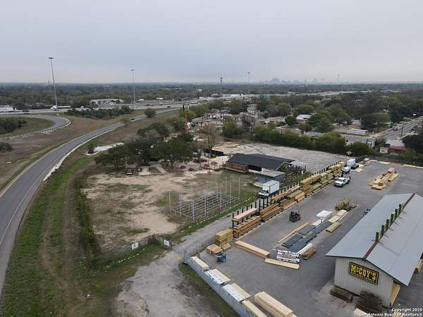 2.53 Acres of Improved Mixed-Use Land for Sale in San Antonio, Texas
