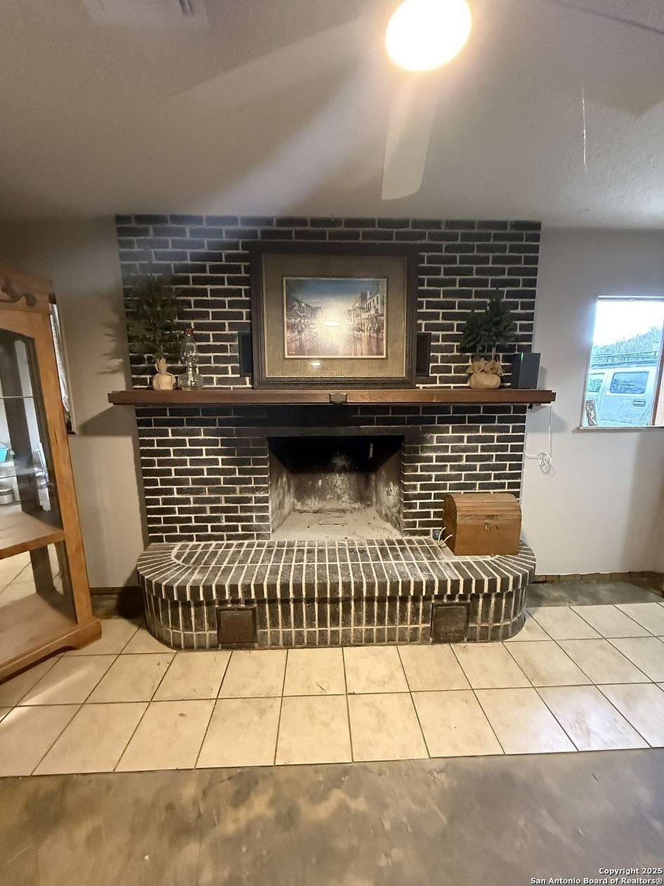 1.75 Acres of Residential Land with Home for Sale in Ingram, Texas