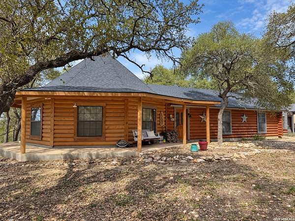 7 Acres of Land with Home for Sale in Pipe Creek, Texas