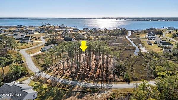 2 Acres of Residential Land for Sale in Beaufort, North Carolina