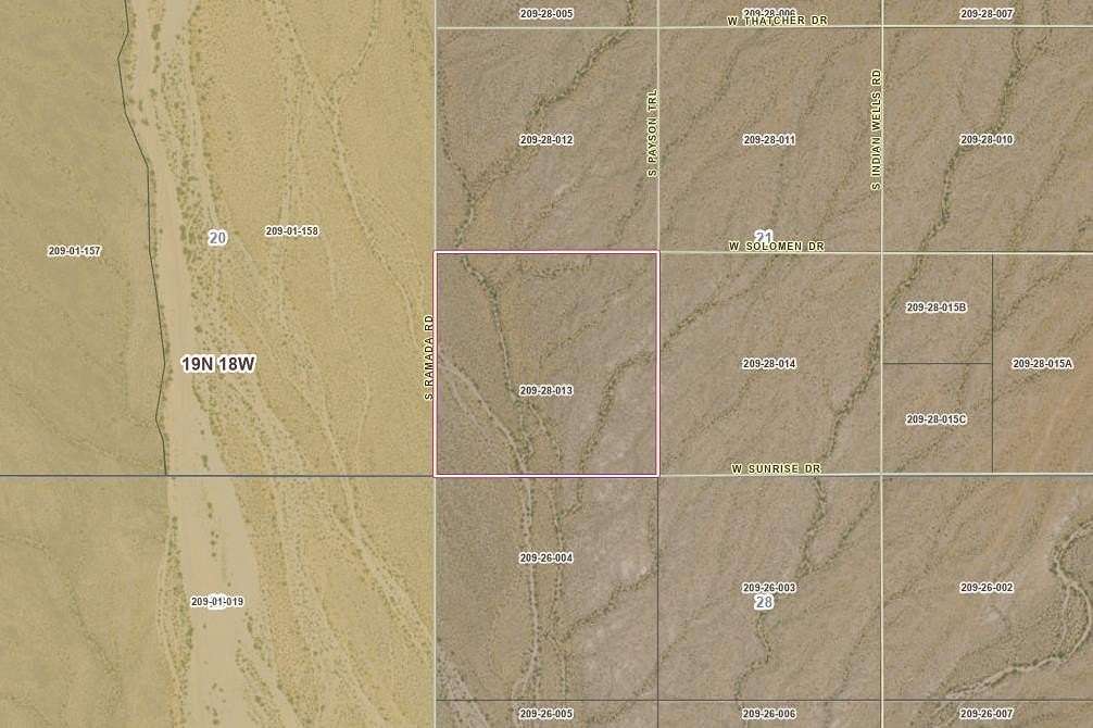 40 Acres of Land for Sale in Golden Valley, Arizona