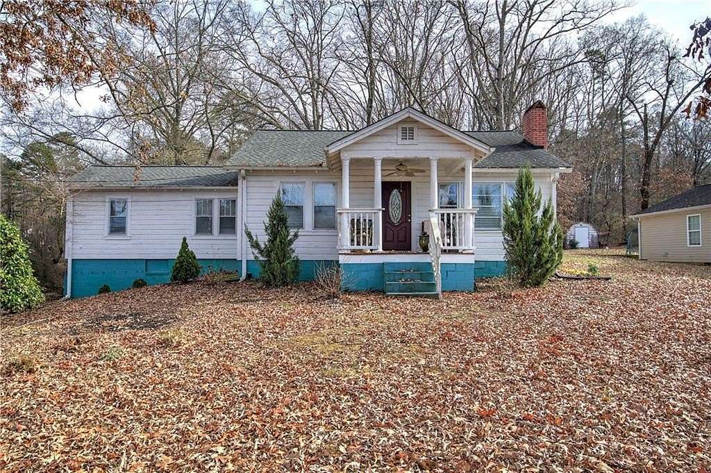 2.55 Acres of Residential Land with Home for Sale in White, Georgia