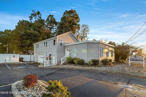 0.22 Acres of Mixed-Use Land for Sale in Brick, New Jersey