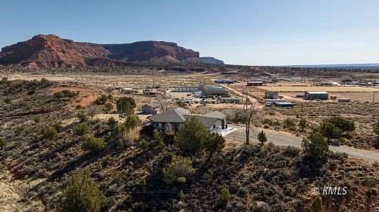 2.12 Acres of Residential Land with Home for Sale in Kanab, Utah