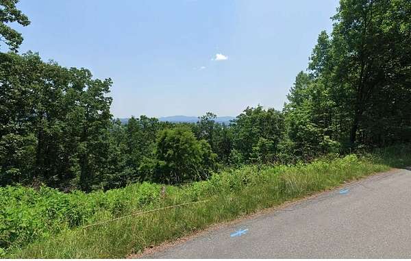 1 Acre of Residential Land for Sale in Roanoke, Virginia