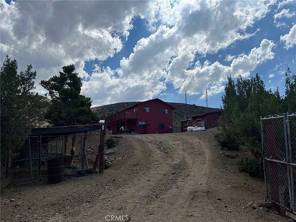 4.47 Acres of Residential Land with Home for Sale in Acton, California