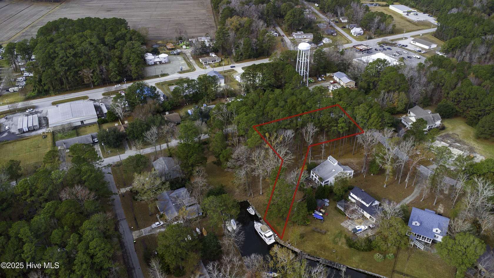 0.7 Acres of Residential Land for Sale in Oriental, North Carolina