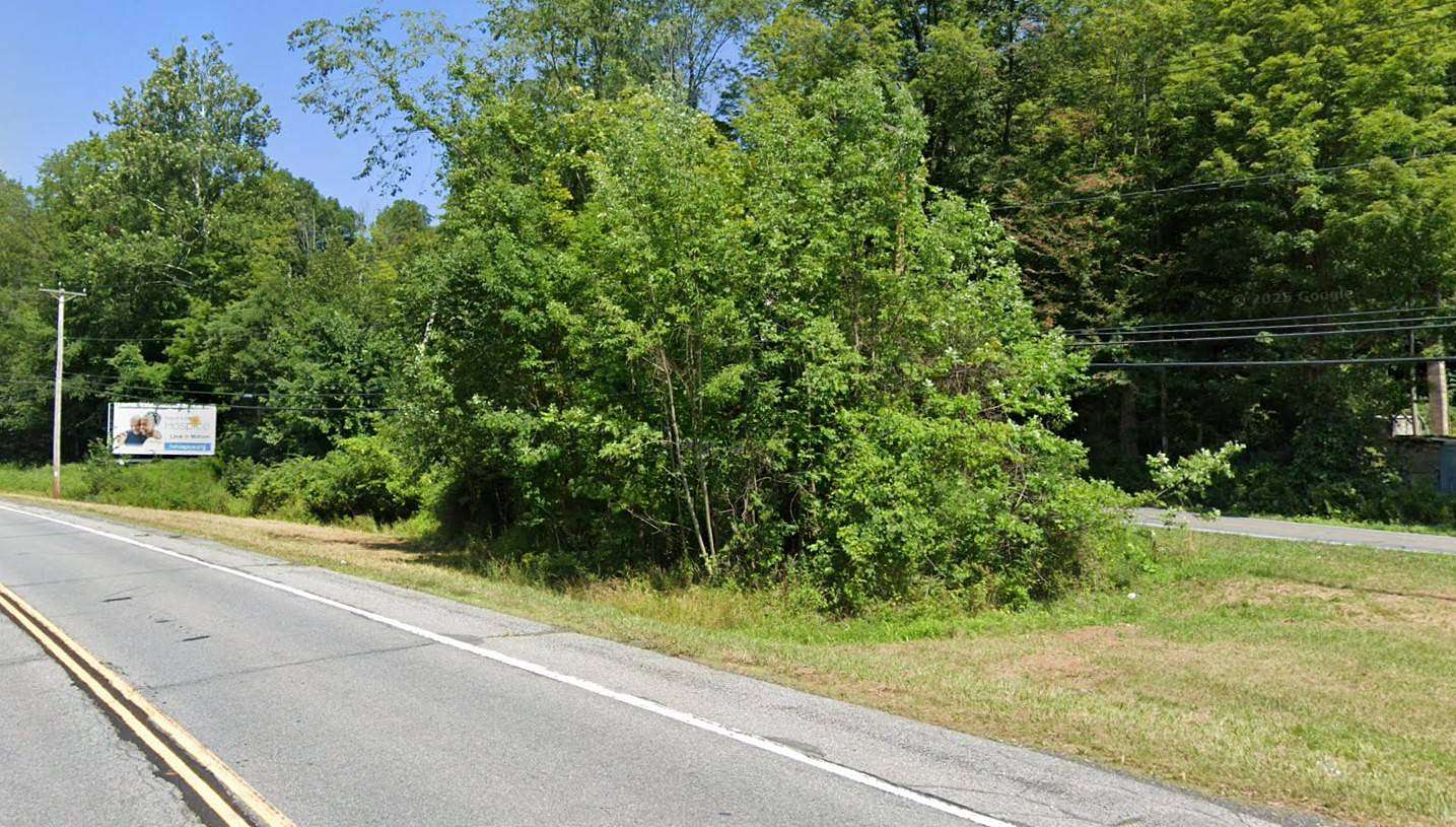3.2 Acres of Land for Auction in Wawarsing, New York